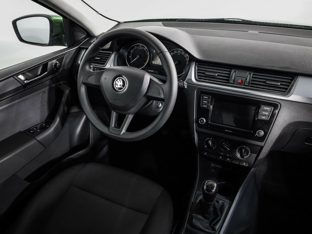 Skoda Rapid б/у, 2018, Механическая. Фото: #6