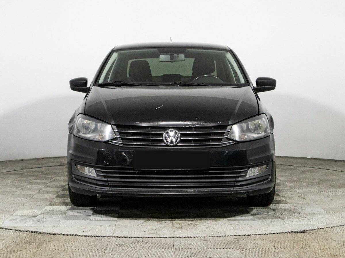 Volkswagen Polo б/у, 2017, Механическая. Фото: #1