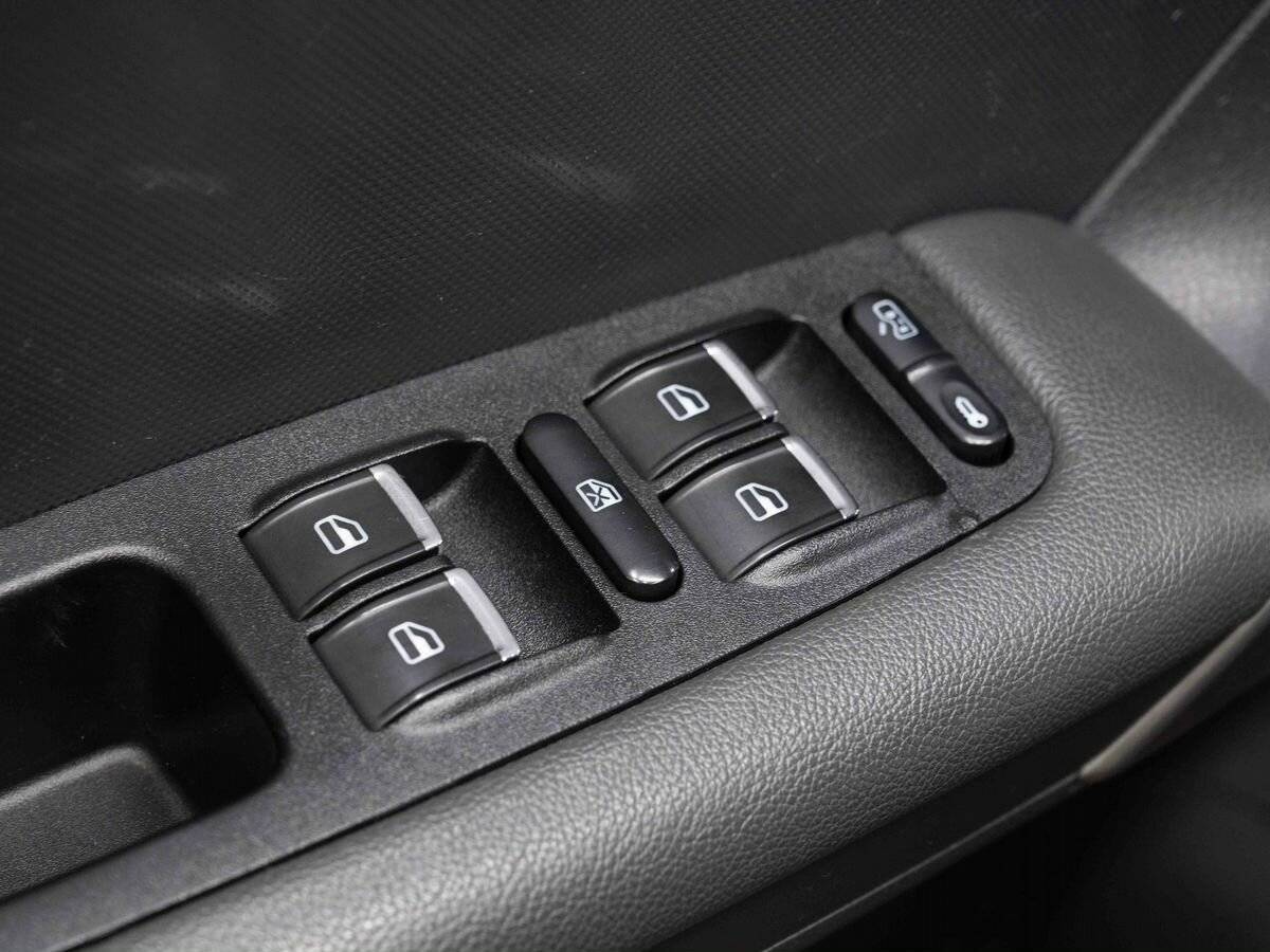 Chery Tiggo 3 б/у, 2017, Механическая. Фото: #15