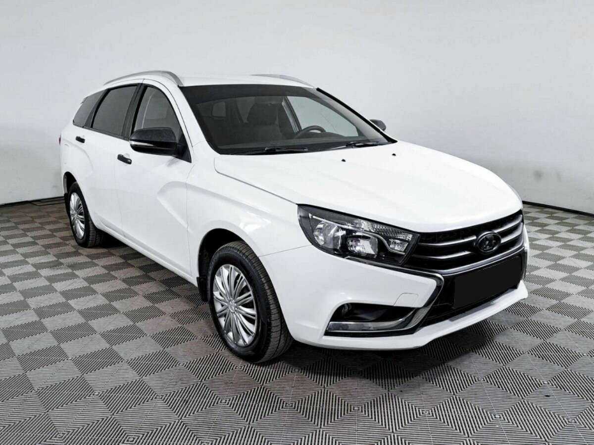 Lada (ВАЗ) Vesta б/у, 2019, Механическая. Фото: #2
