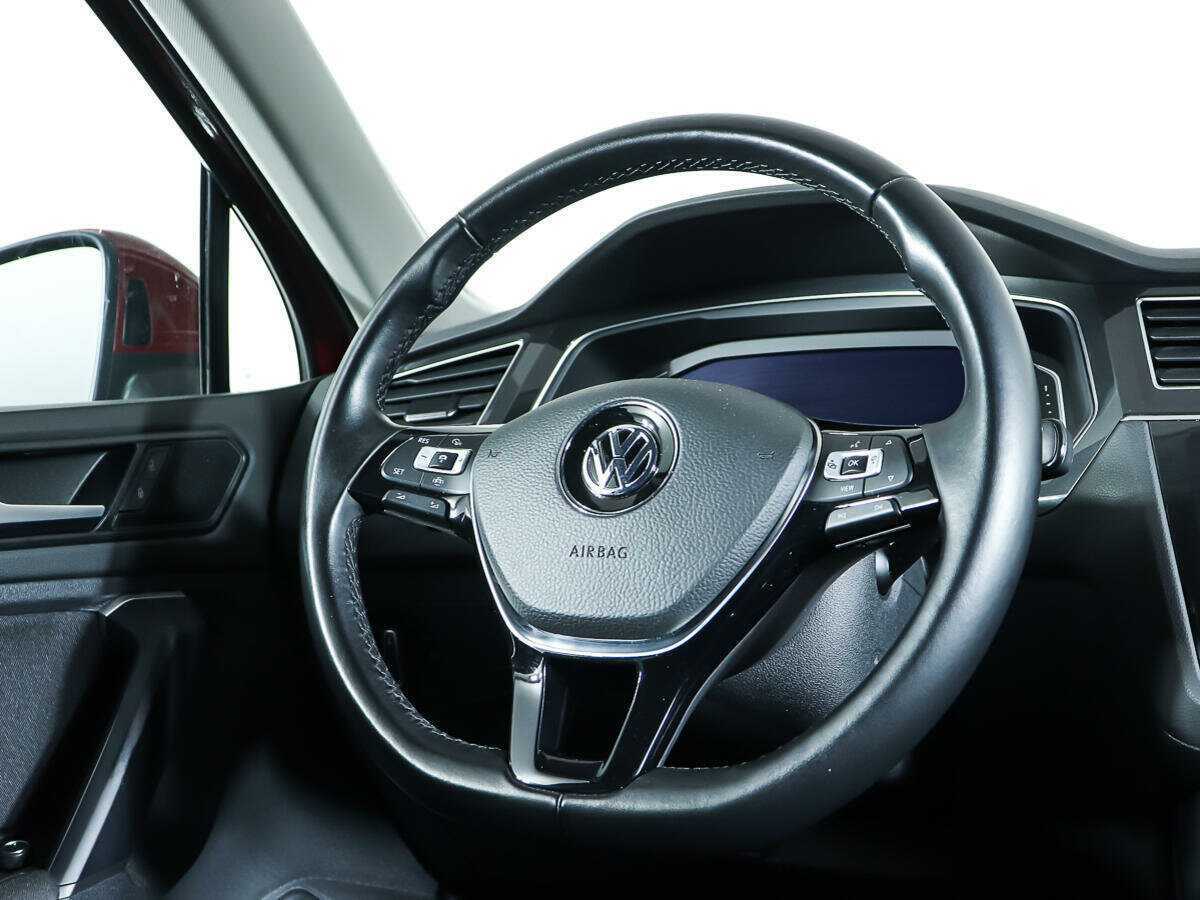 Volkswagen Tiguan б/у, 2019, Роботизированная. Фото: #13