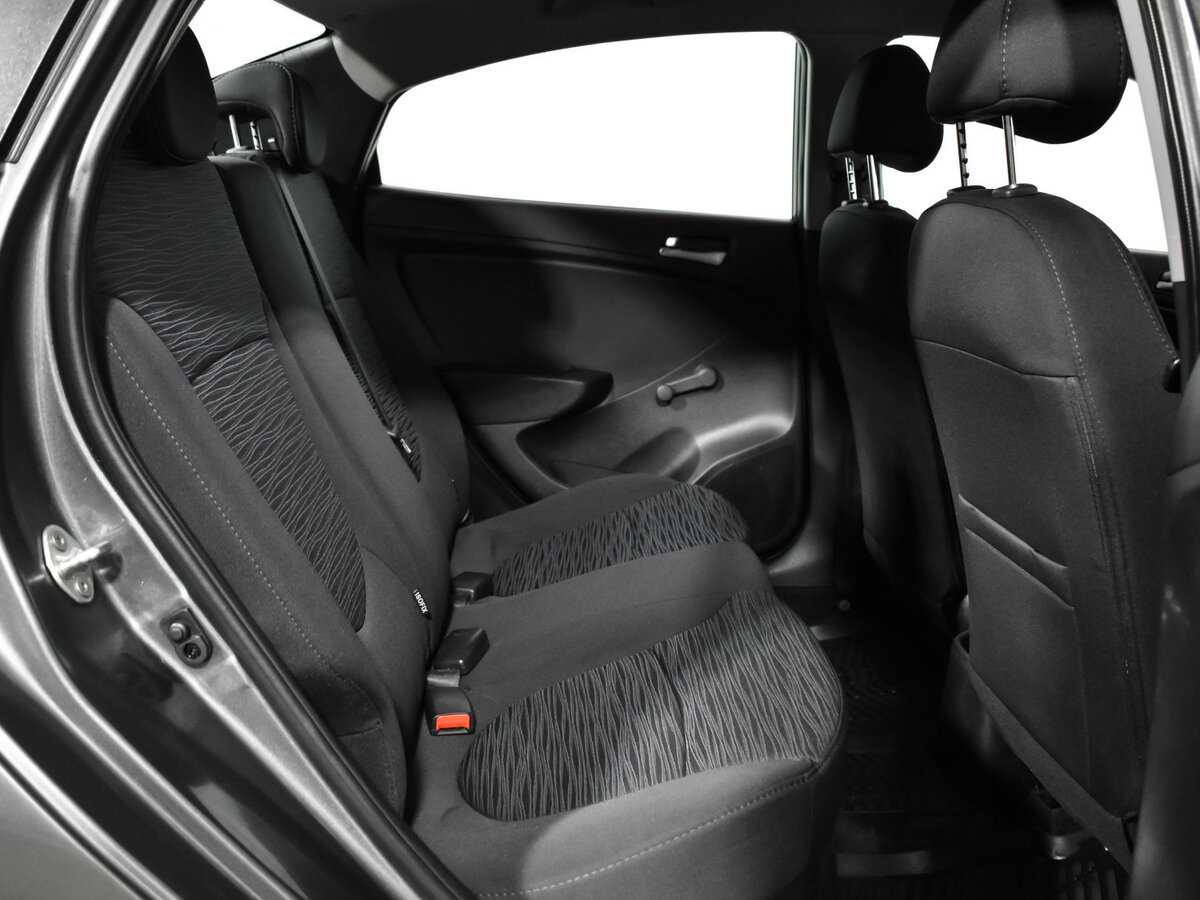 Hyundai Solaris б/у, 2016, Механическая. Фото: #9
