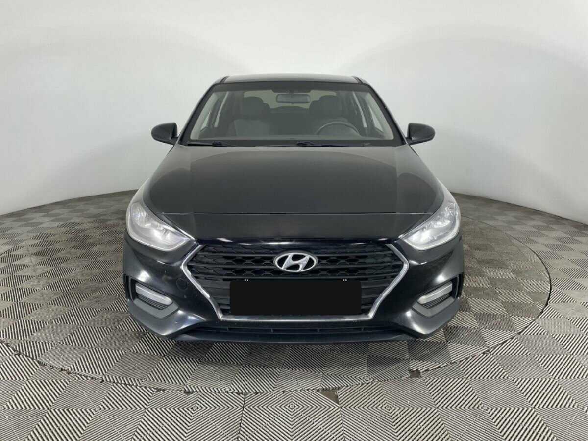 Hyundai Solaris б/у, 2017, Механическая. Фото: #1