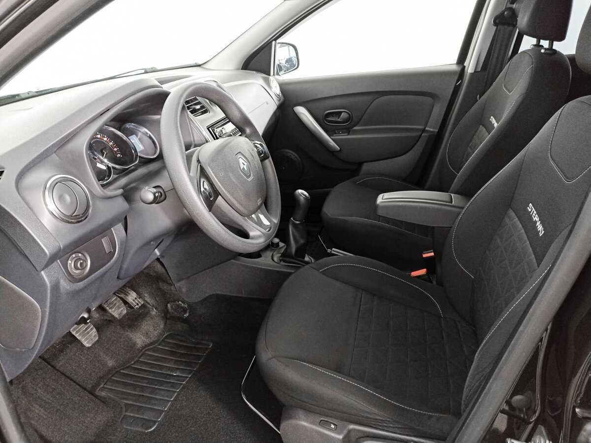 Renault Sandero б/у, 2014, Механическая. Фото: #14