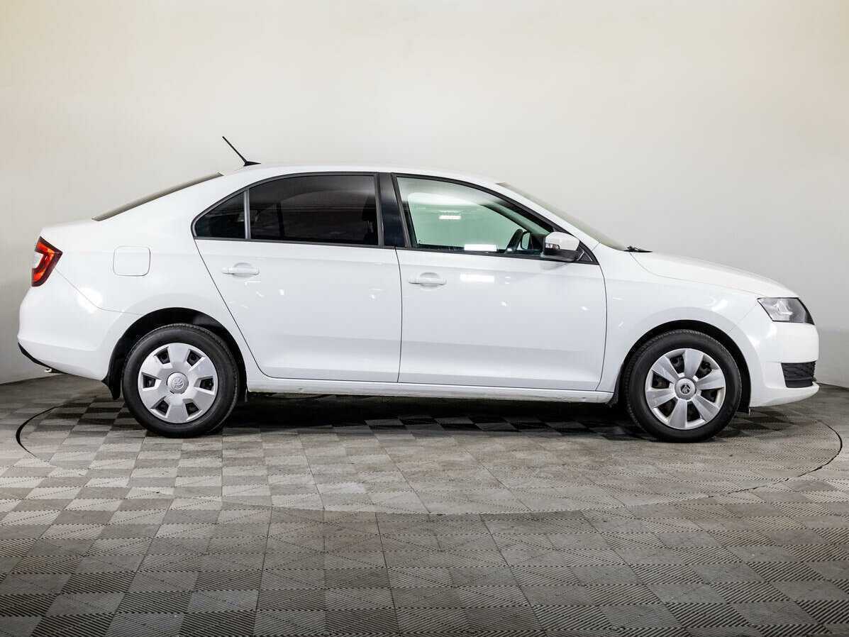 Skoda Rapid б/у, 2018, Автоматическая. Фото: #3