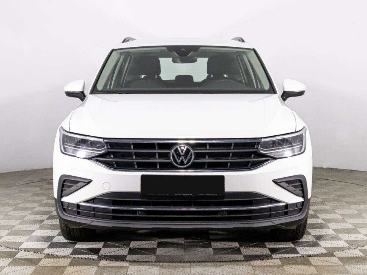 Volkswagen Tiguan б/у, 2021, Роботизированная. Фото: #1