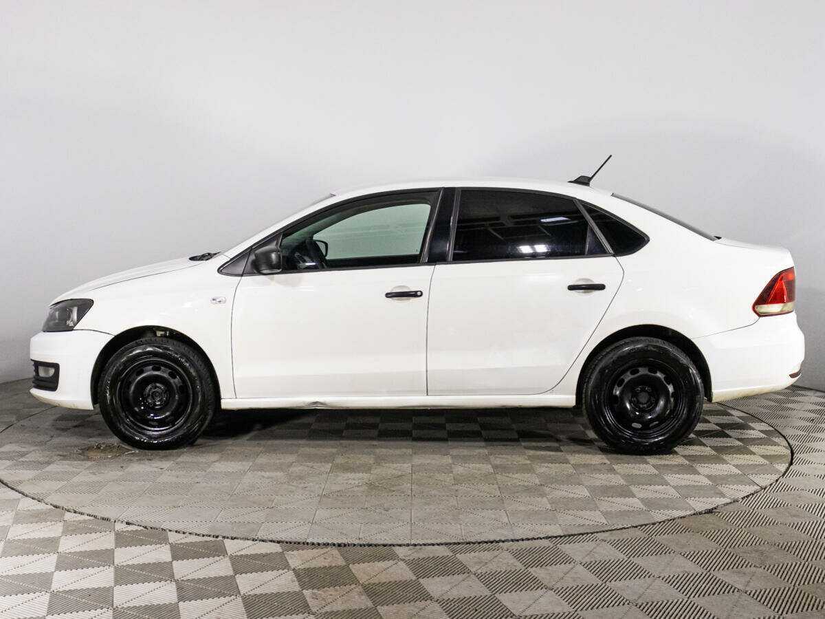 Volkswagen Polo б/у, 2017, Механическая. Фото: #4