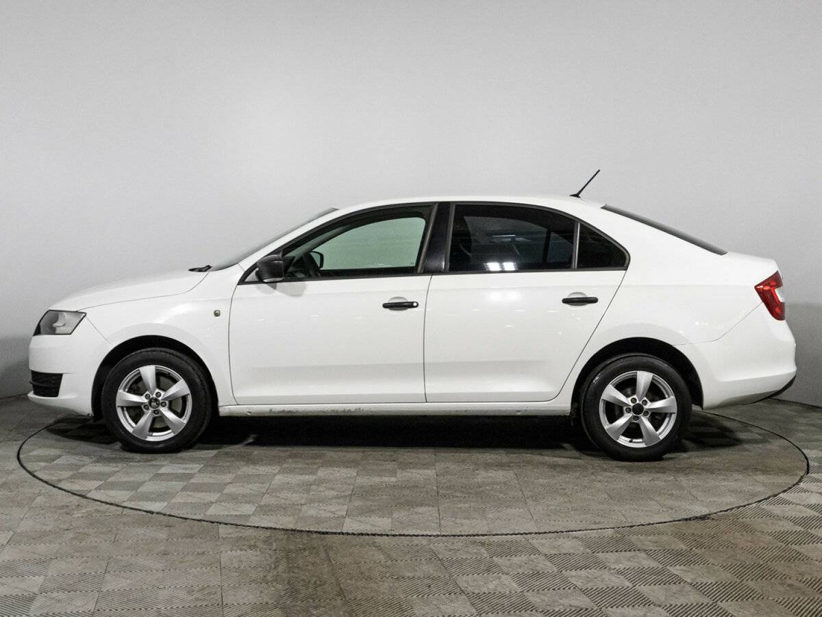 Skoda Rapid б/у, 2015, Автоматическая. Фото: #7