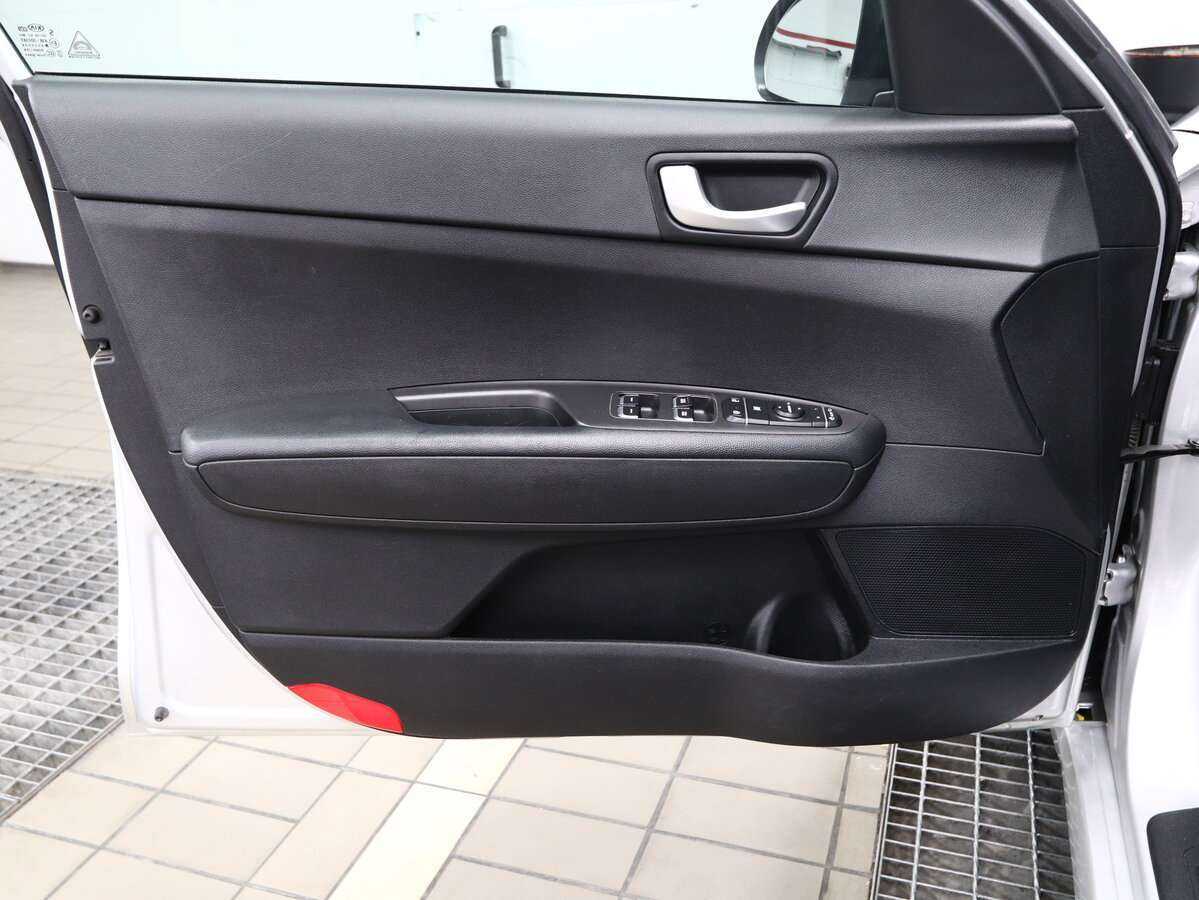 Kia Optima б/у, 2016, Автоматическая. Фото: #11