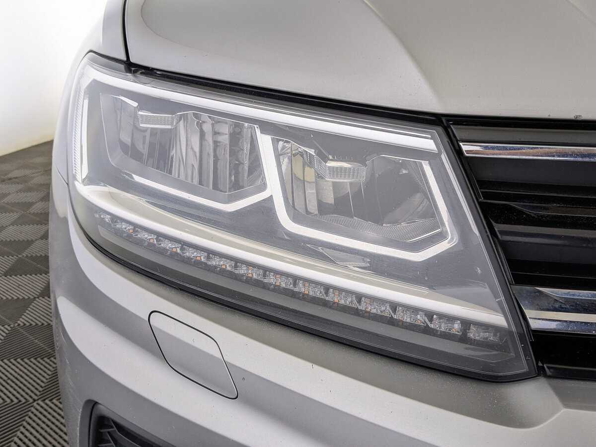 Volkswagen Tiguan б/у, 2020, Роботизированная. Фото: #10