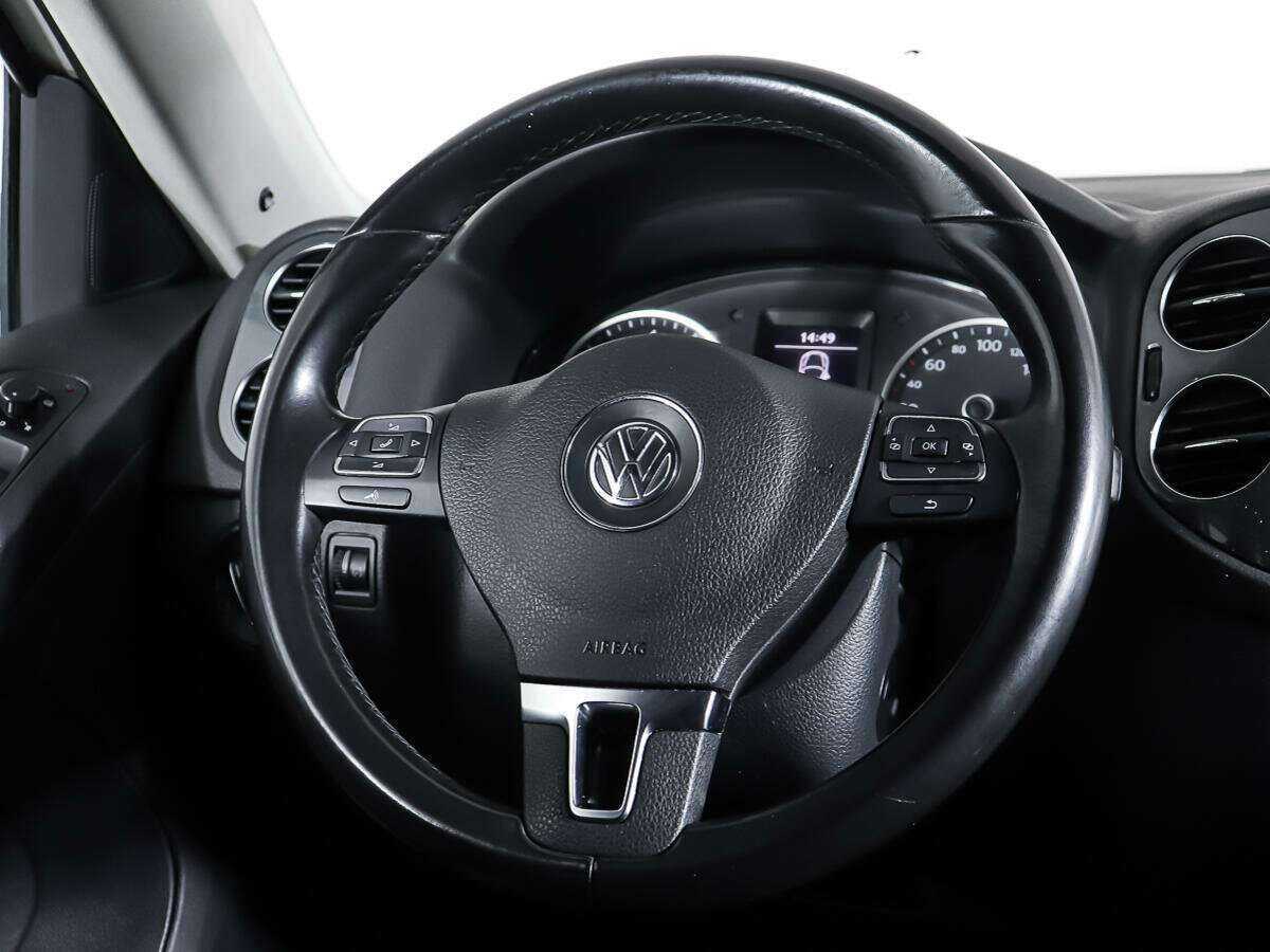 Volkswagen Tiguan б/у, 2013, Автоматическая. Фото: #14