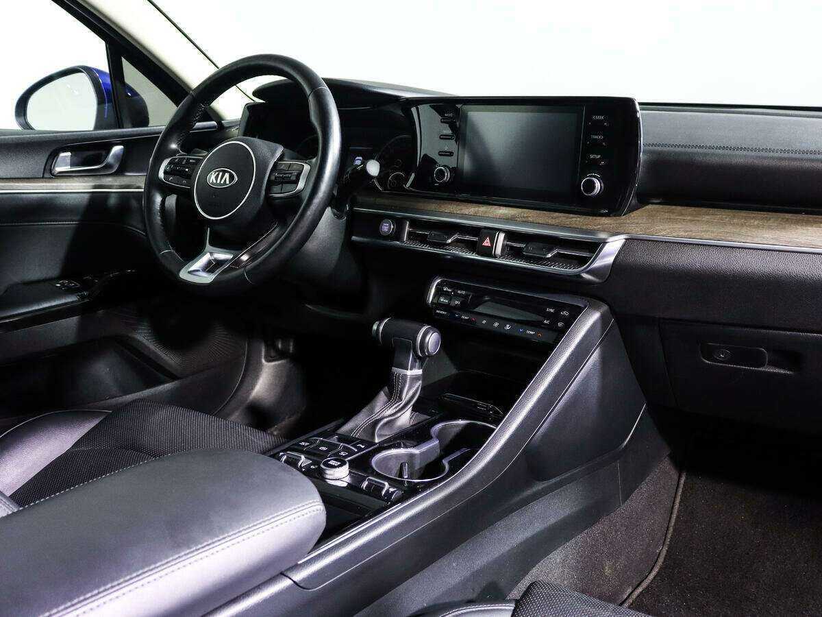 Kia K5 б/у, 2020, Автоматическая. Фото: #4