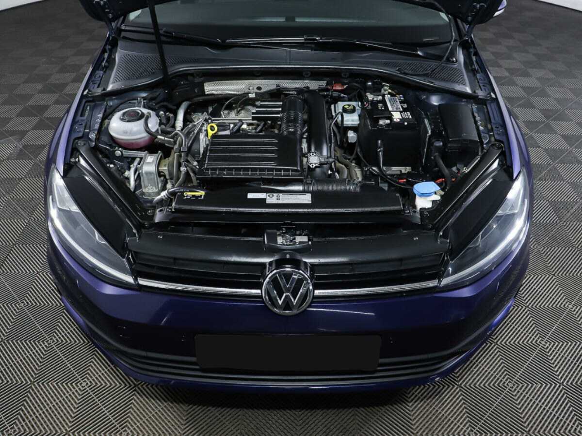 Volkswagen Golf б/у, 2018, Роботизированная. Фото: #7