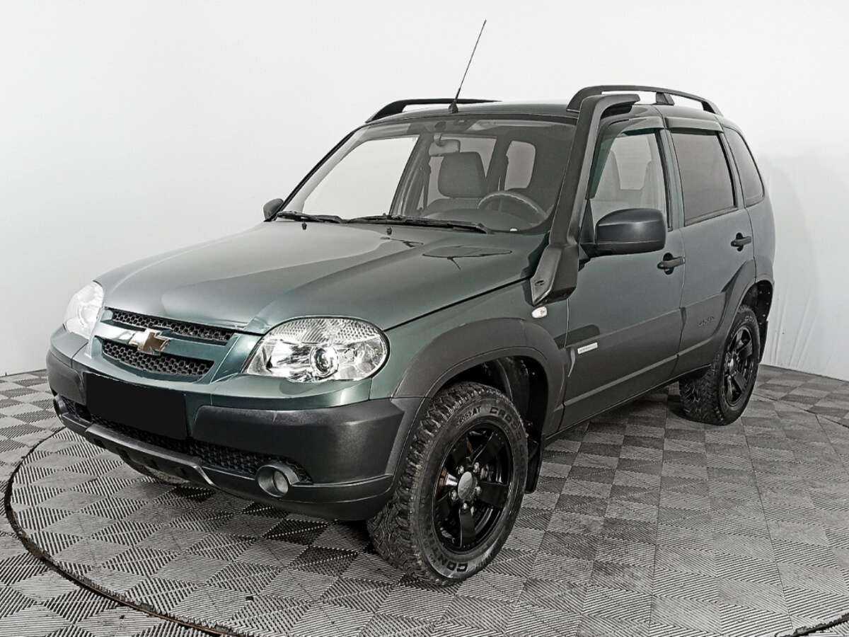 Chevrolet Niva б/у, 2014, Механическая. Фото: #0