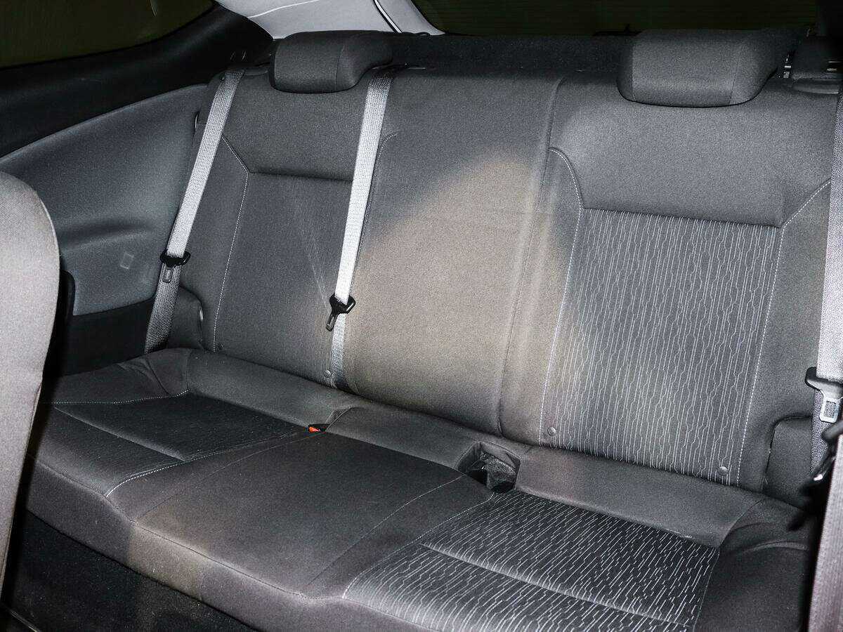 Opel Astra б/у, 2013, Механическая. Фото: #9