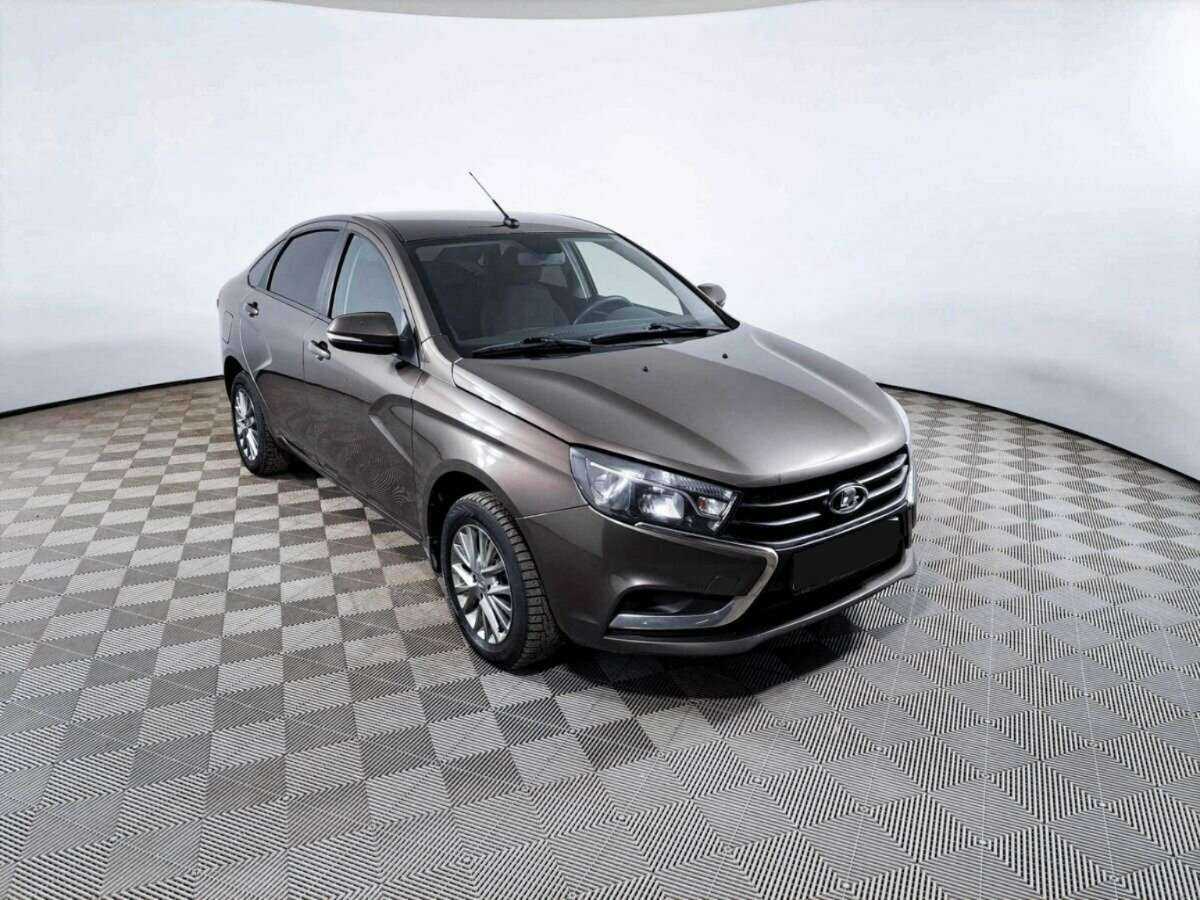 Lada (ВАЗ) Vesta б/у, 2018, Механическая. Фото: #2
