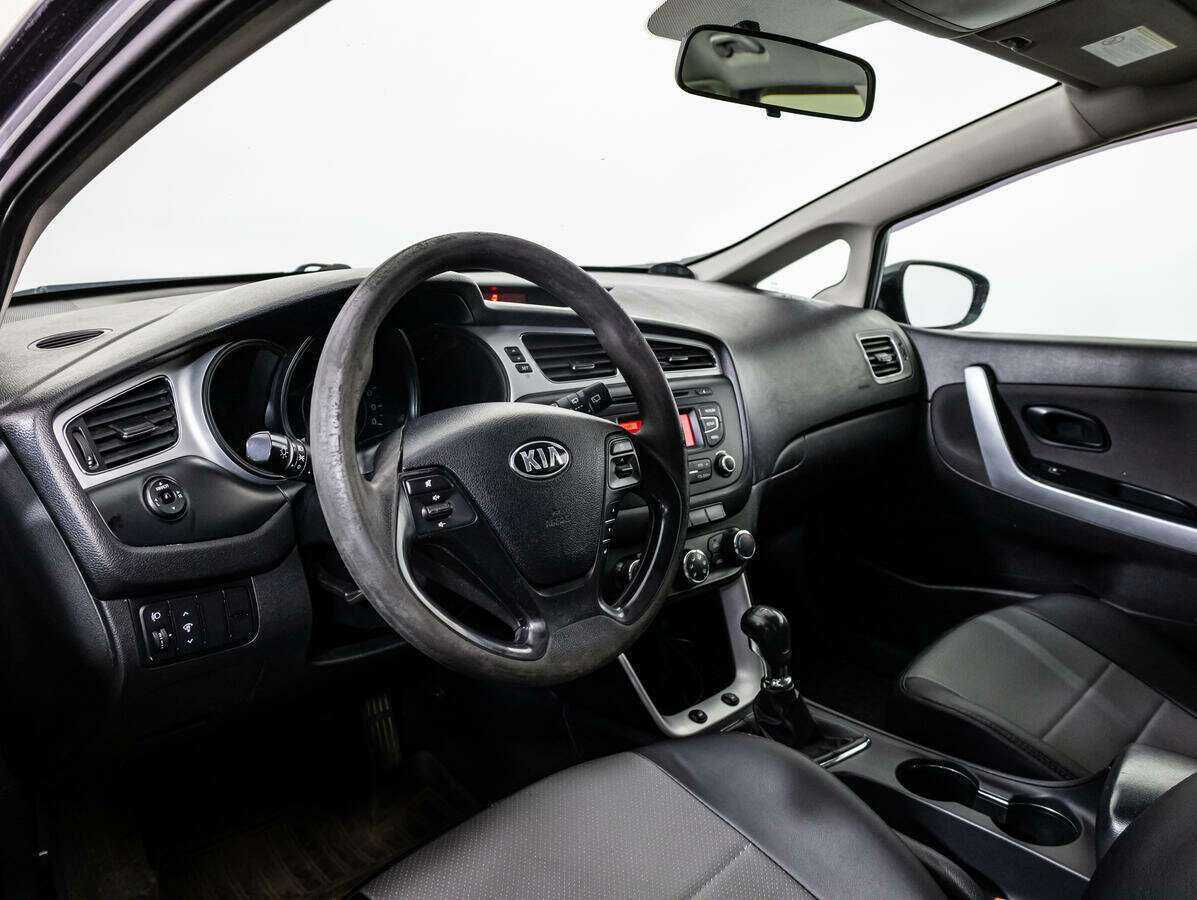 Kia Ceed б/у, 2013, Механическая. Фото: #8