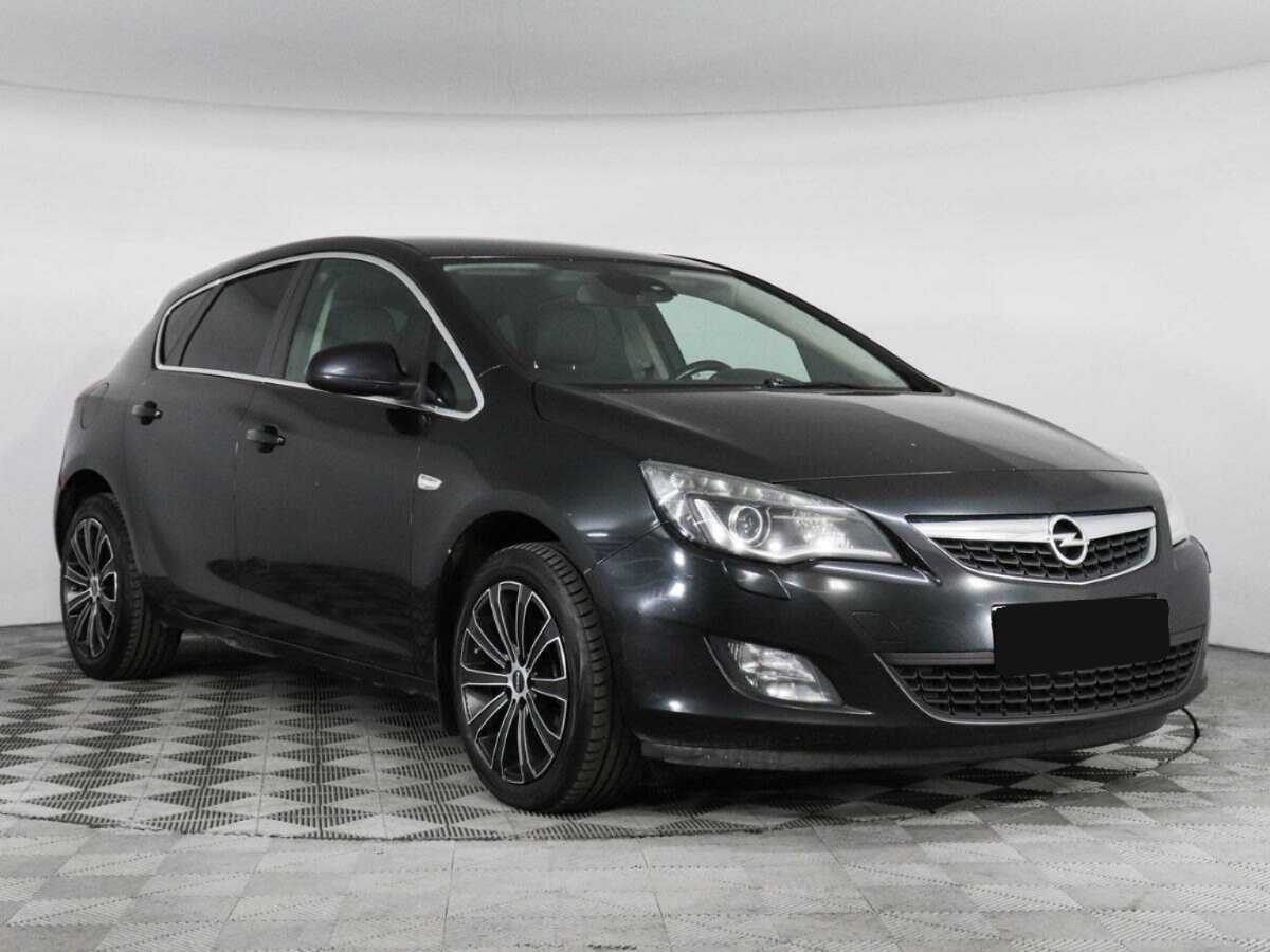 Opel Astra б/у, 2012, Автоматическая. Фото: #2