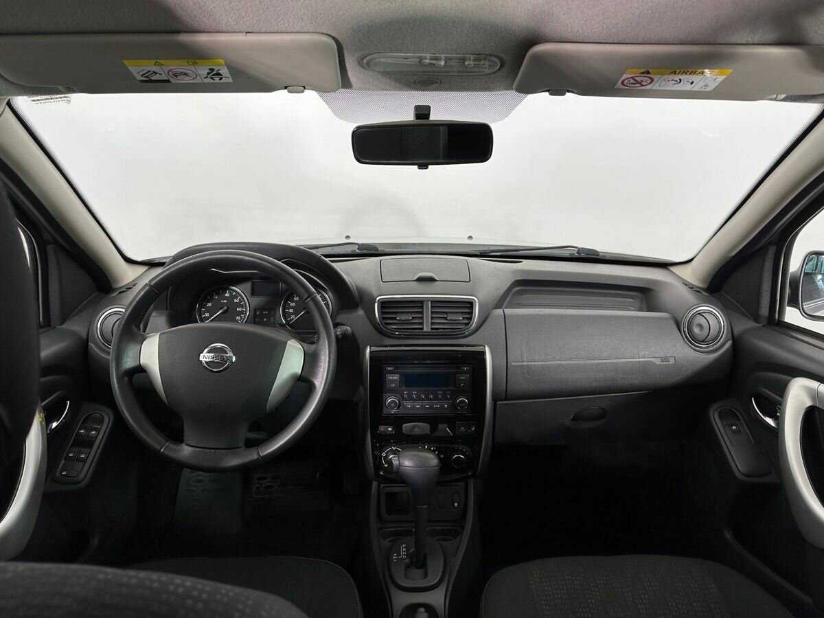 Nissan Terrano б/у, 2015, Автоматическая. Фото: #6