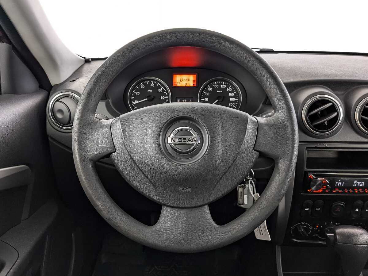 Nissan Almera б/у, 2016, Автоматическая. Фото: #17