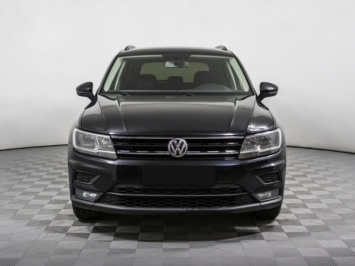 Volkswagen Tiguan б/у, 2018, Роботизированная. Фото: #1