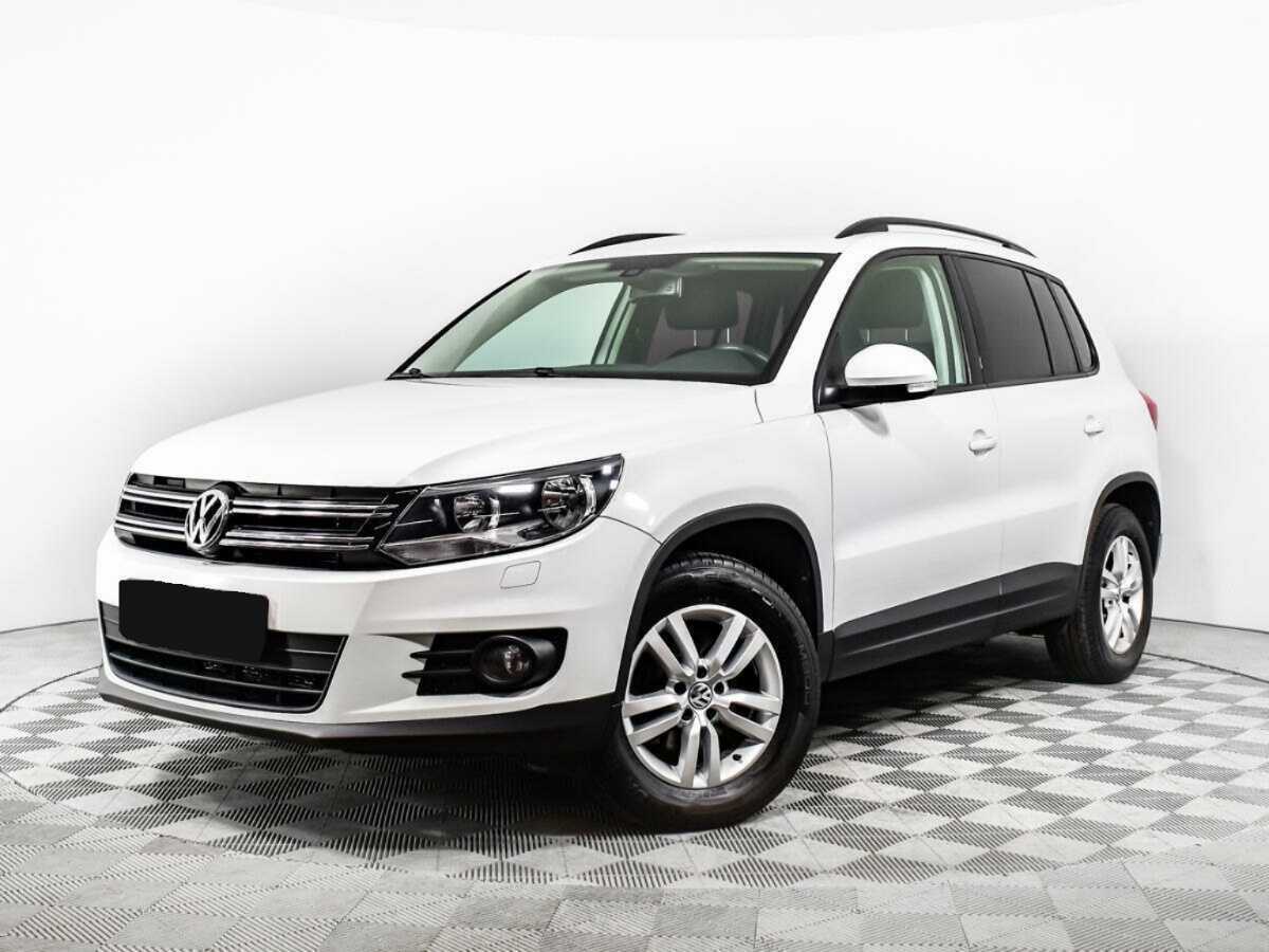 Volkswagen Tiguan б/у, 2015, Роботизированная. Посмотреть фото