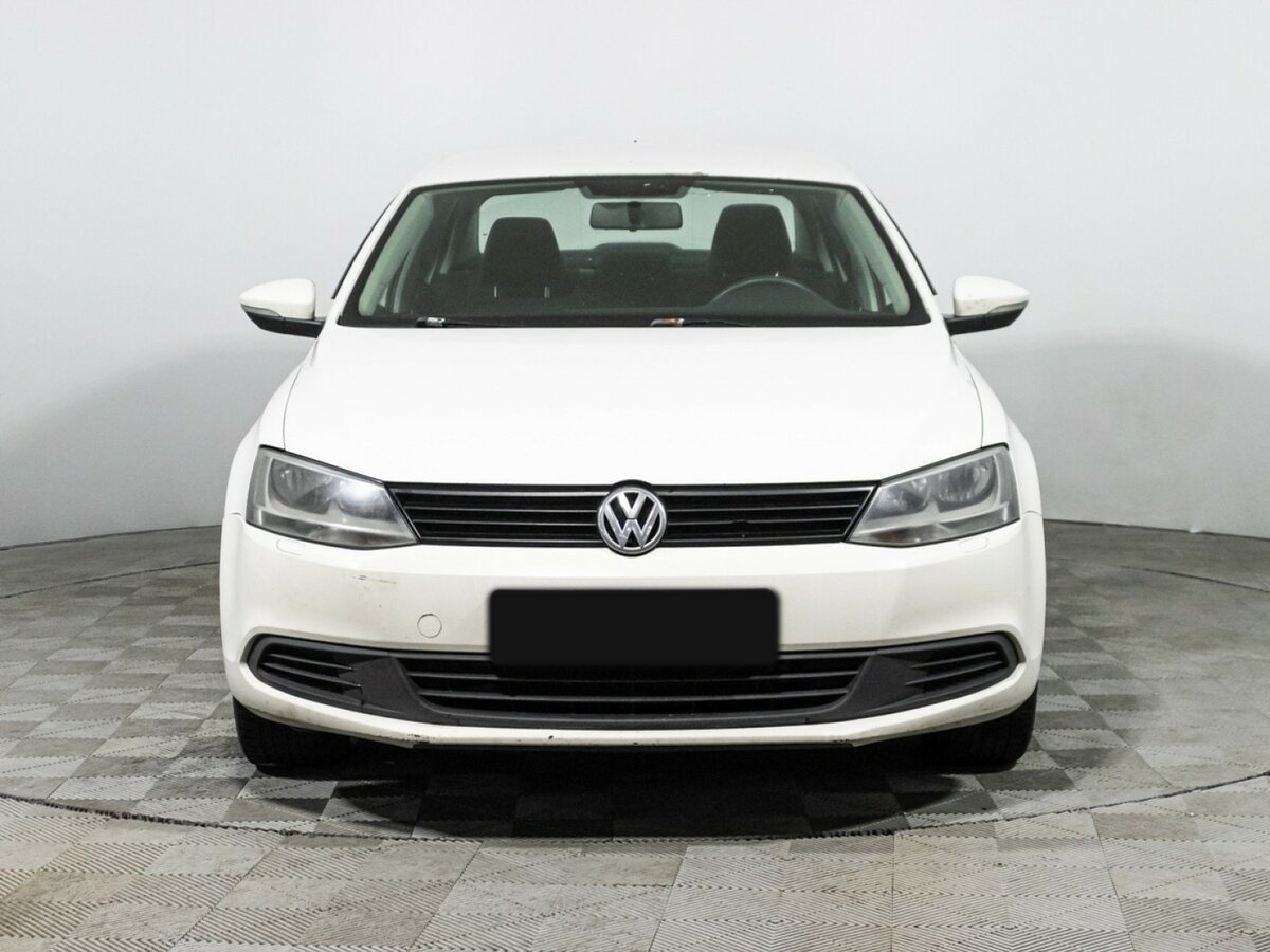 Volkswagen Jetta б/у, 2014, Автоматическая. Фото: #1