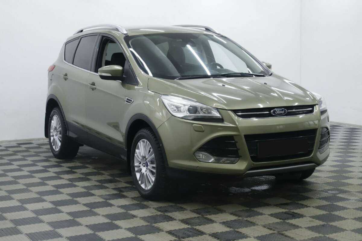 Ford Kuga б/у, 2016, Автоматическая. Фото: #2