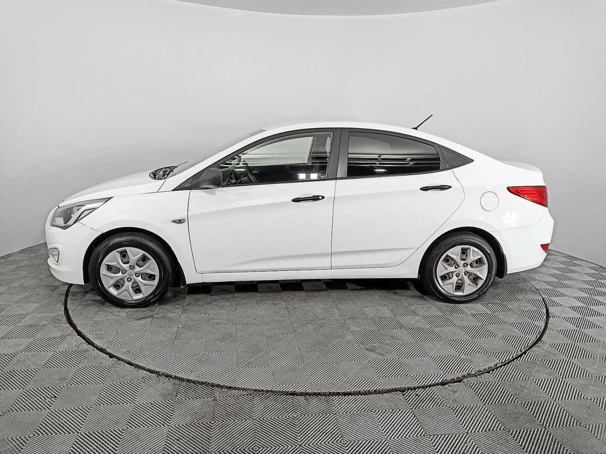 Hyundai Solaris б/у, 2015, Механическая. Фото: #7