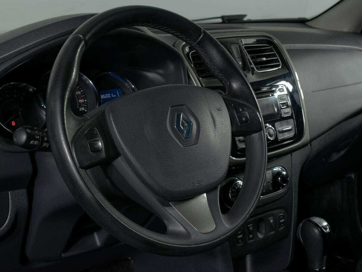 Renault Sandero б/у, 2017, Автоматическая. Фото: #11
