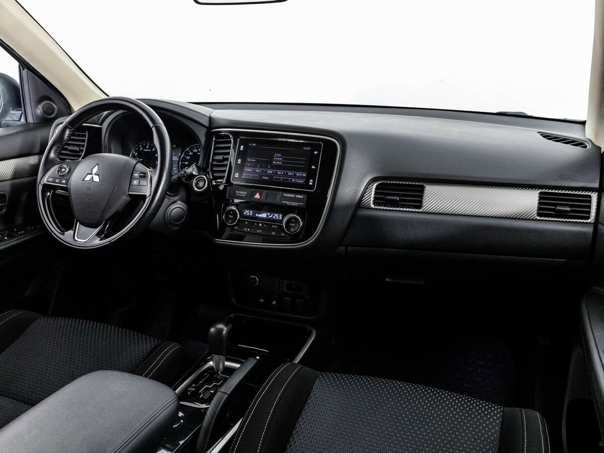 Mitsubishi Outlander б/у, 2018, Вариатор. Фото: #6