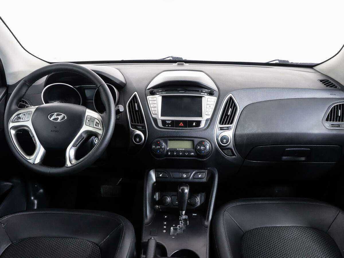 Hyundai ix35 б/у, 2012, Автоматическая. Фото: #7