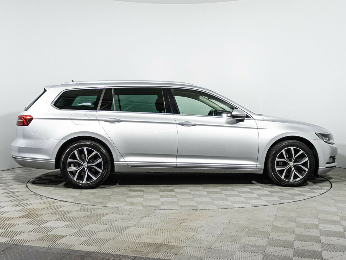 Volkswagen Passat б/у, 2017, Механическая. Фото: #3