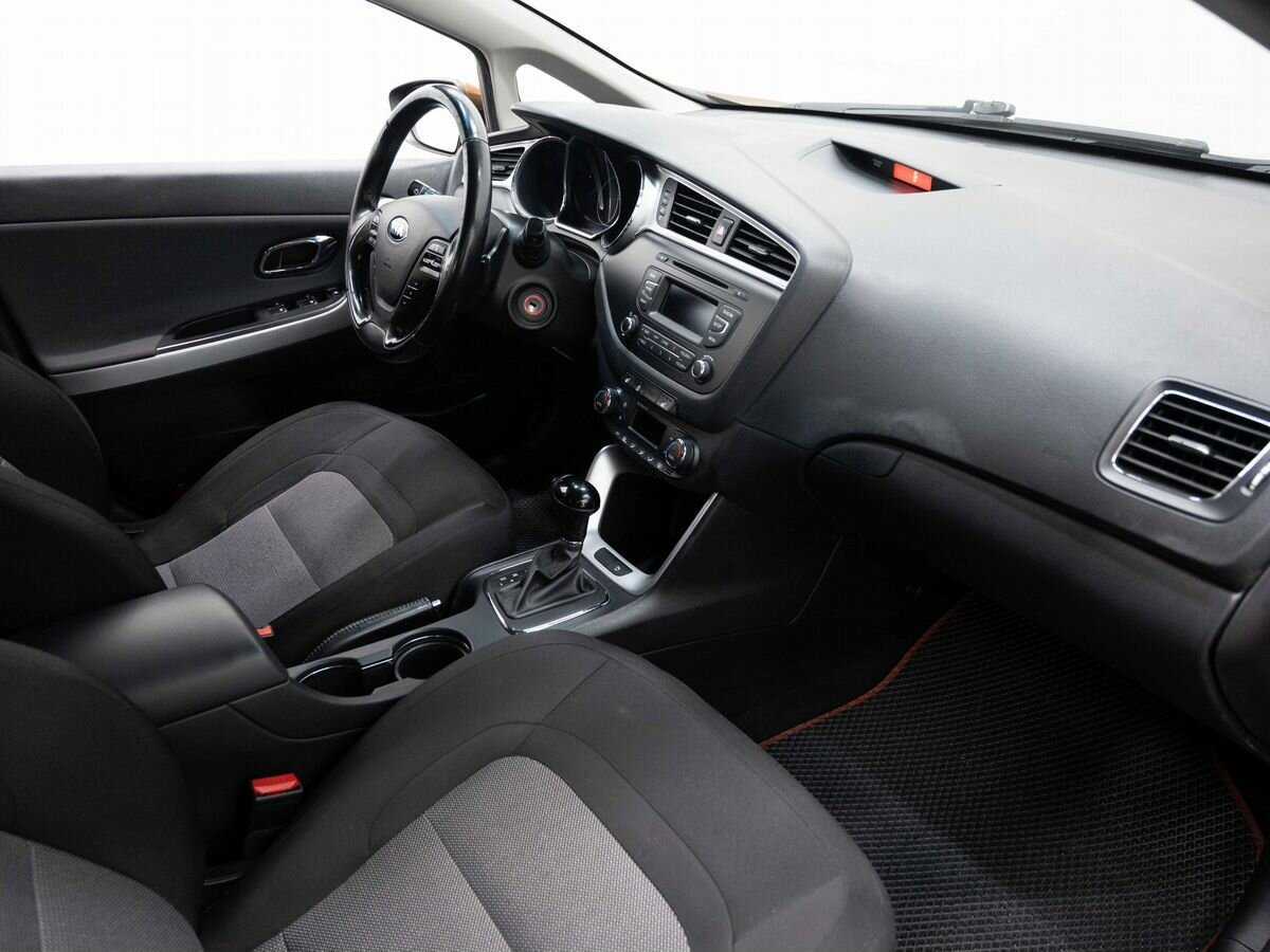 Kia Ceed б/у, 2017, Автоматическая. Фото: #10