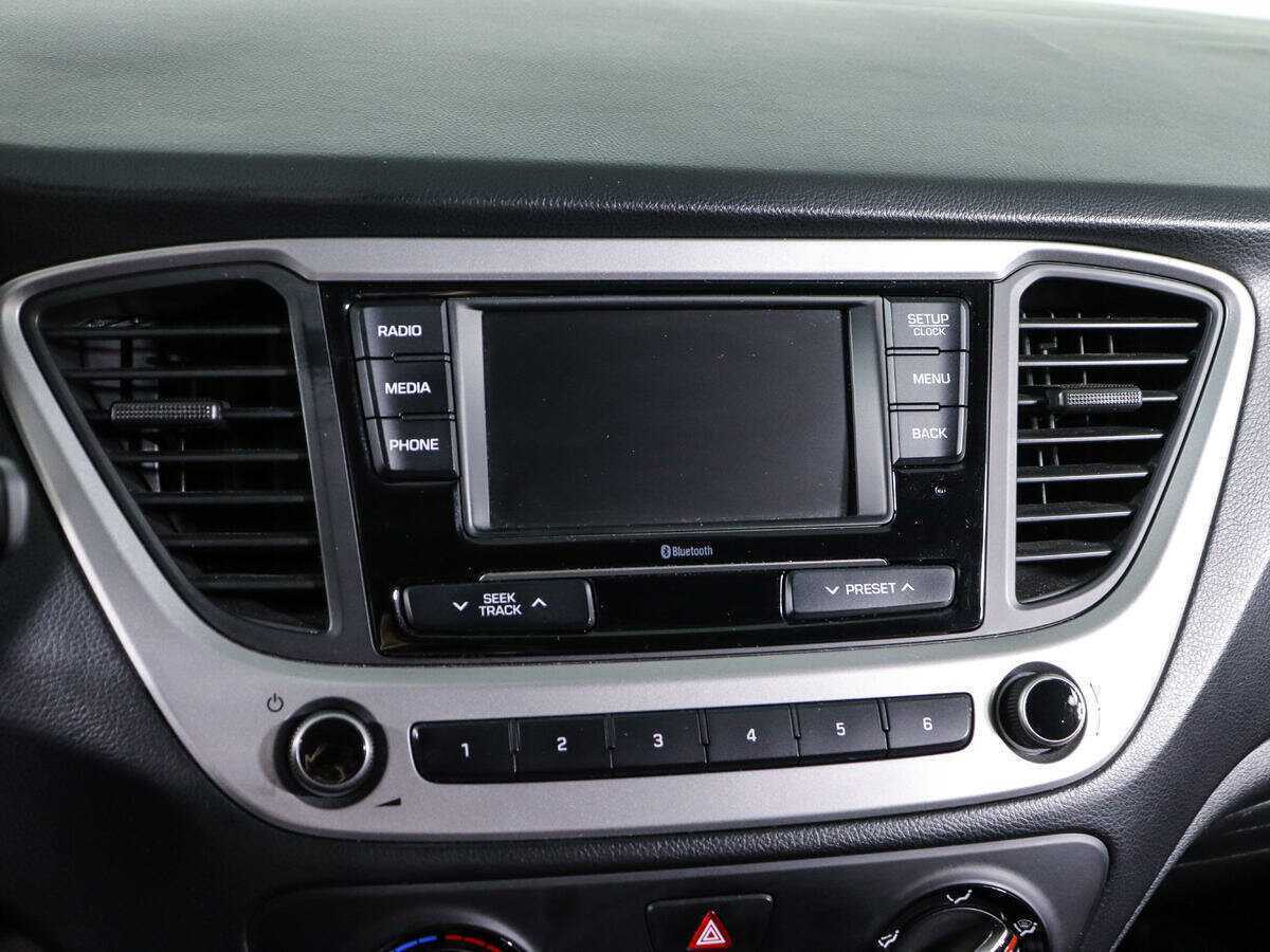 Hyundai Solaris б/у, 2017, Автоматическая. Фото: #17