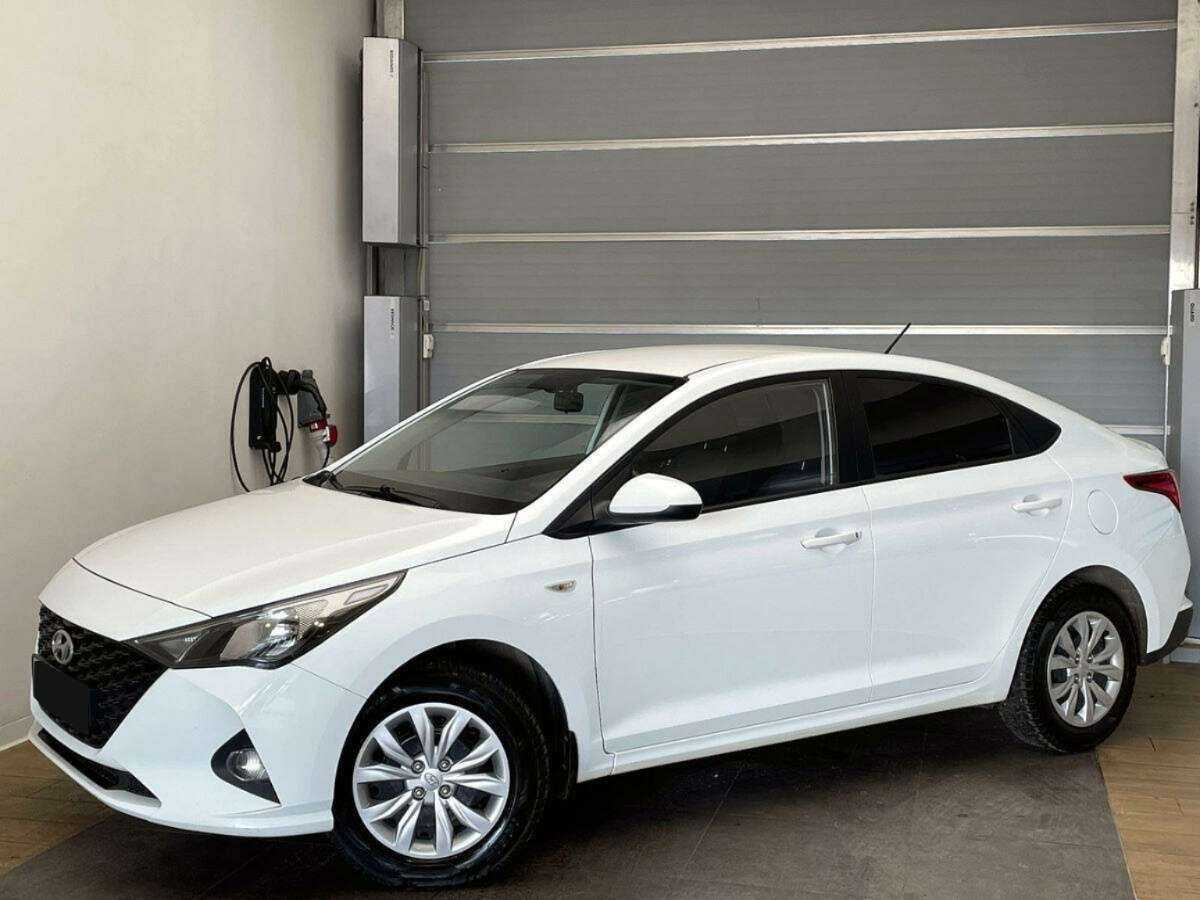 Hyundai Solaris б/у, 2020, Автоматическая. Посмотреть фото