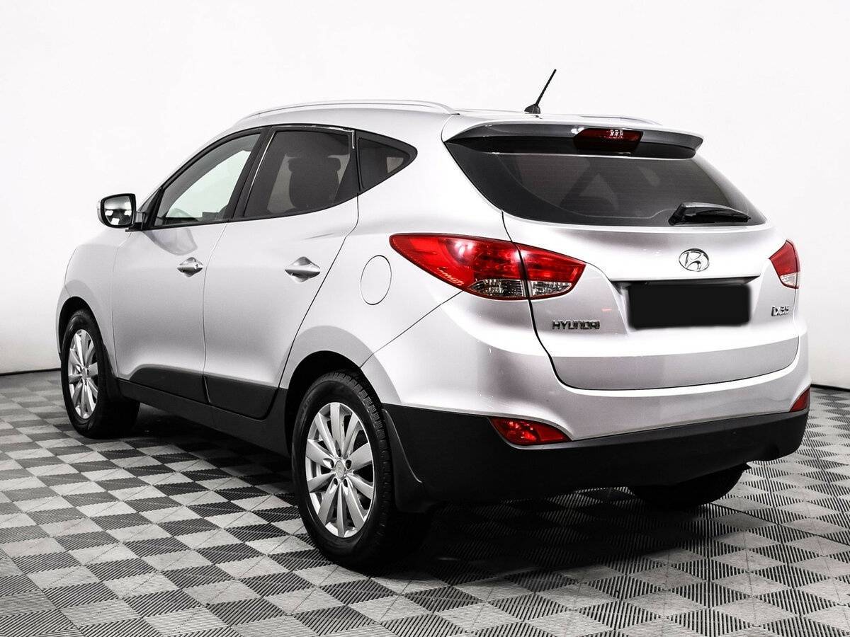 Hyundai ix35 б/у, 2012, Автоматическая. Фото: #6