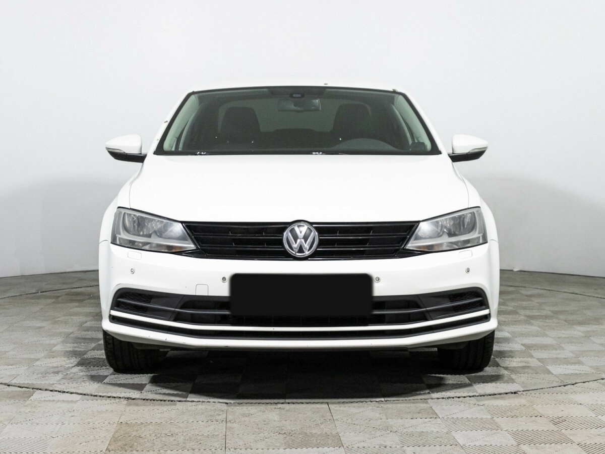 Volkswagen Jetta б/у, 2016, Автоматическая. Фото: #1