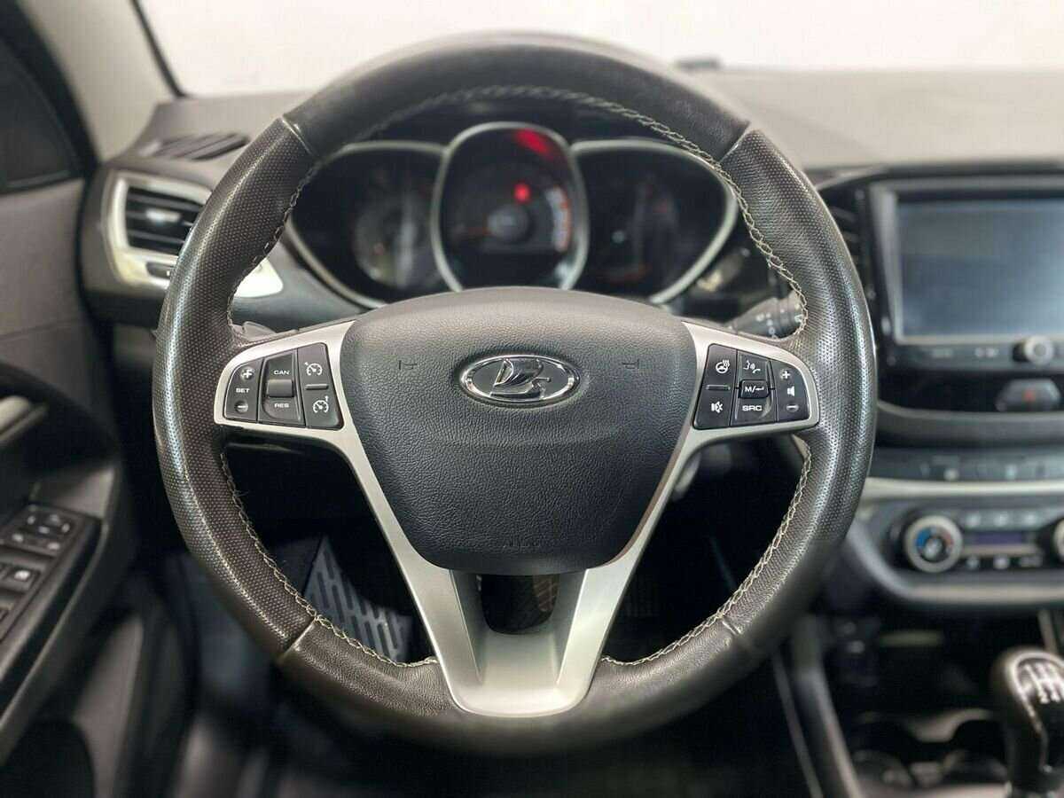 Lada (ВАЗ) Vesta б/у, 2021, Механическая. Фото: #11