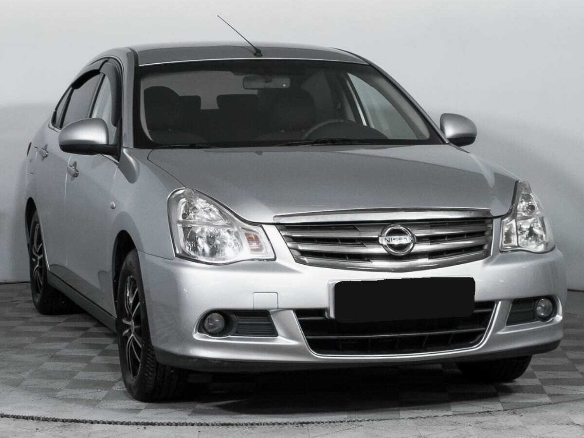 Nissan Almera б/у, 2017, Механическая. Фото: #2