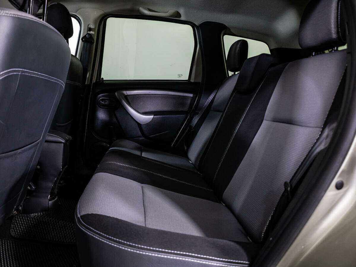 Renault Duster б/у, 2013, Механическая. Фото: #9