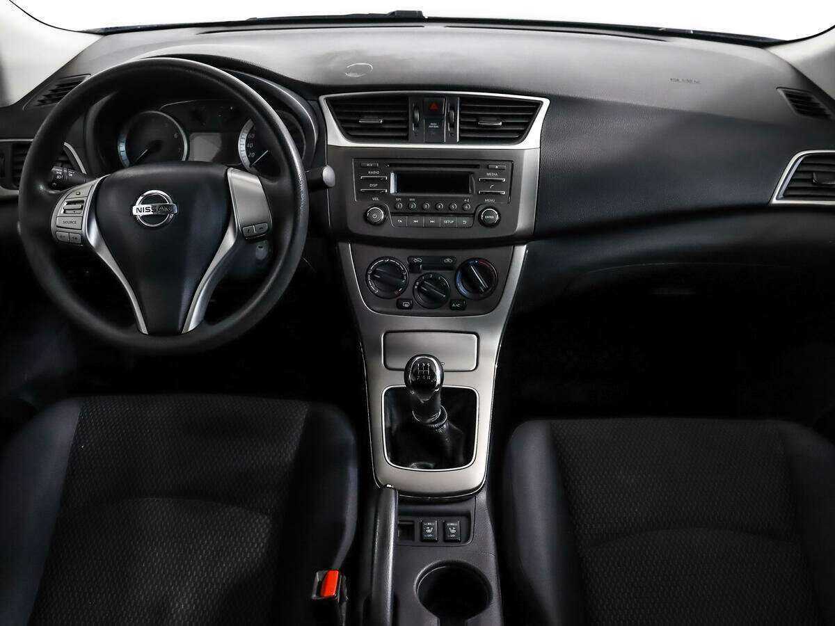 Nissan Sentra б/у, 2014, Механическая. Фото: #8