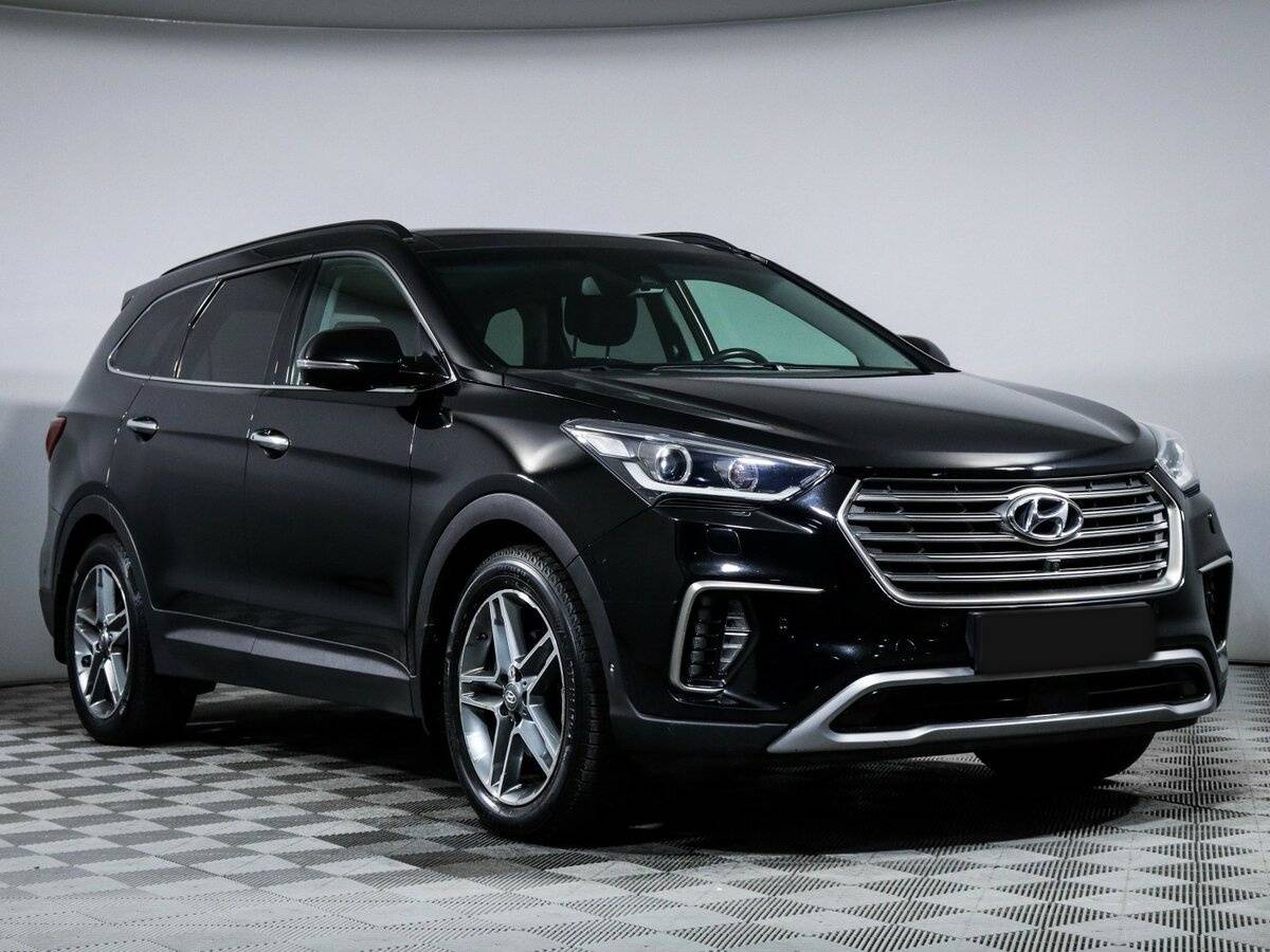 Hyundai Santa Fe б/у, 2017, Автоматическая. Фото: #2