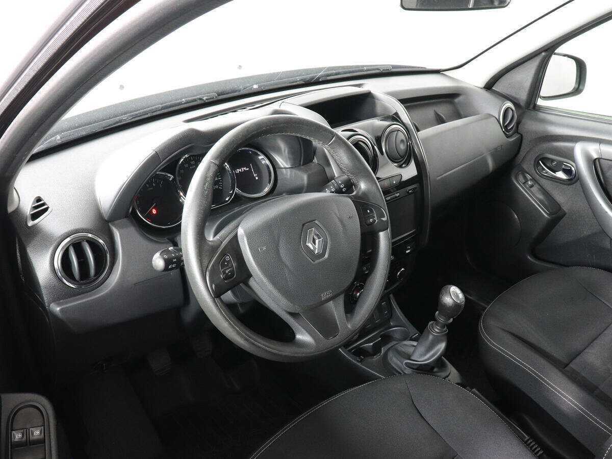 Renault Duster б/у, 2018, Механическая. Фото: #8
