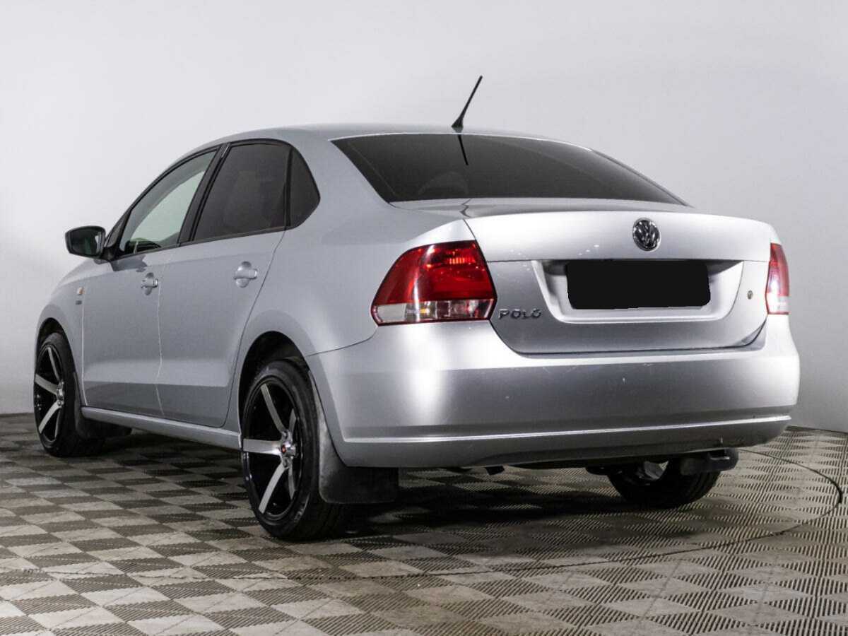 Volkswagen Polo б/у, 2013, Механическая. Фото: #6