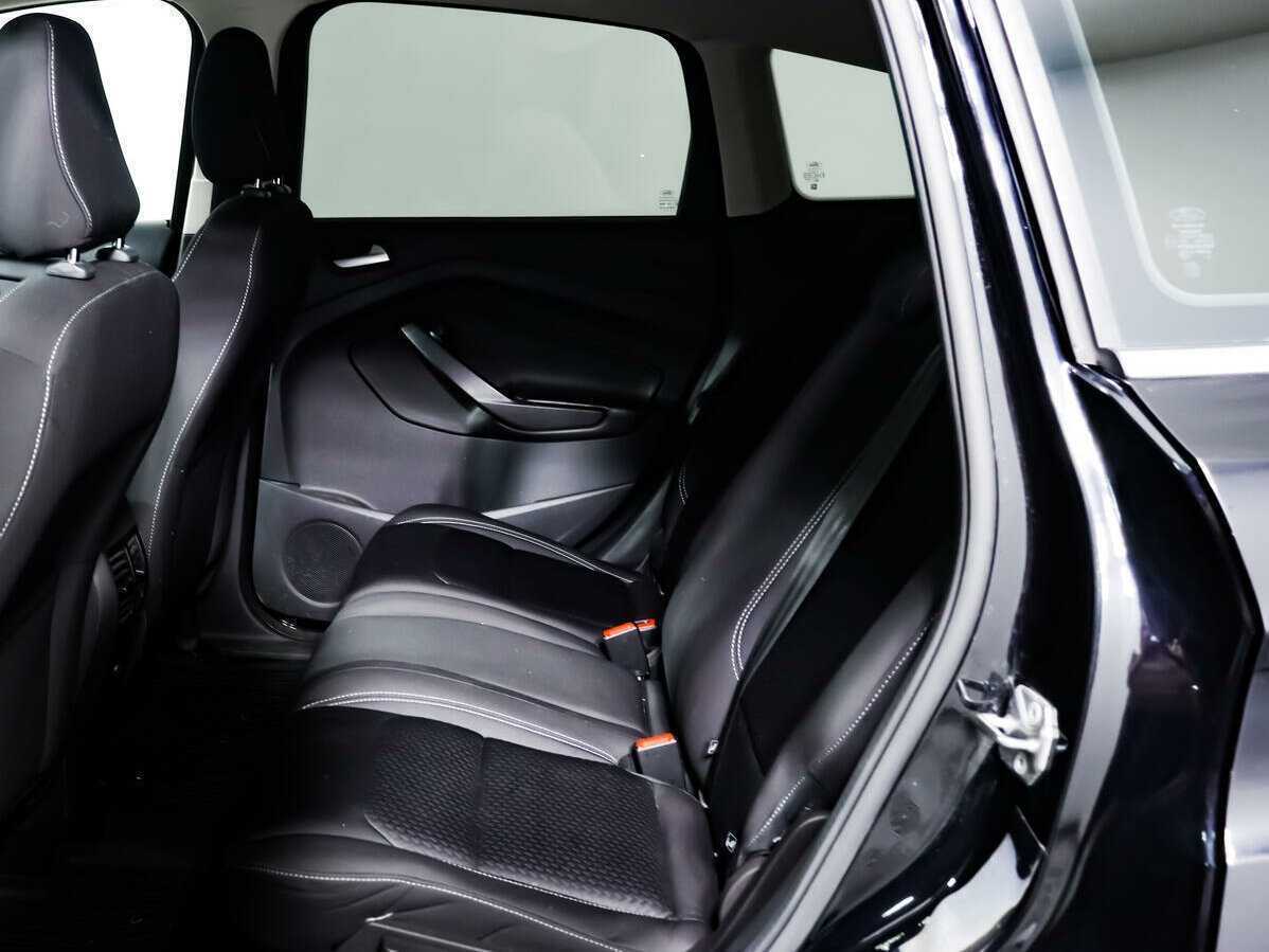 Ford Kuga б/у, 2017, Автоматическая. Фото: #9