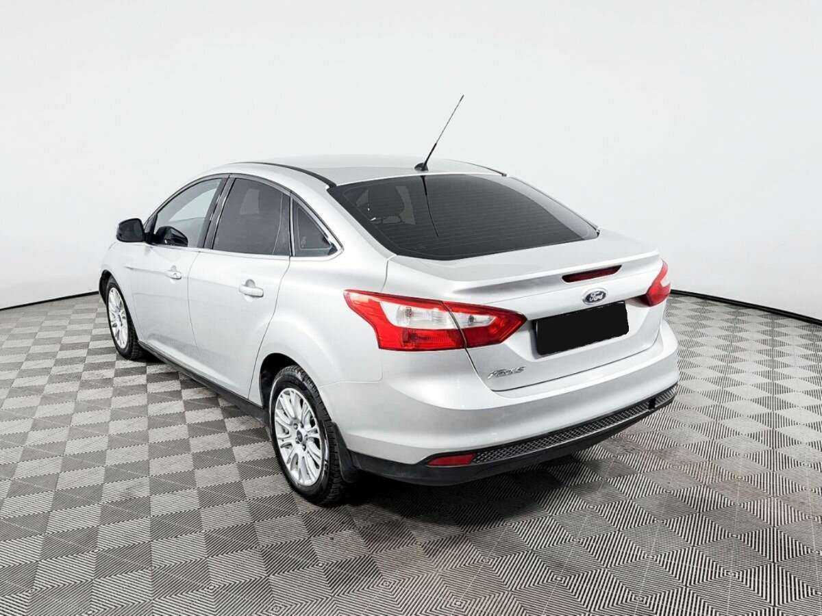 Ford Focus б/у, 2012, Механическая. Фото: #6