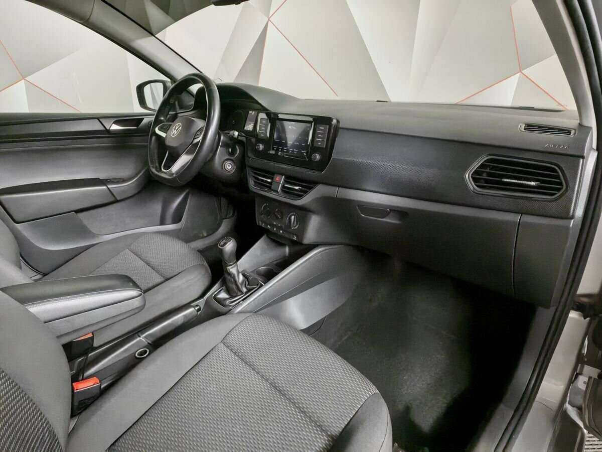 Volkswagen Polo б/у, 2020, Механическая. Фото: #8