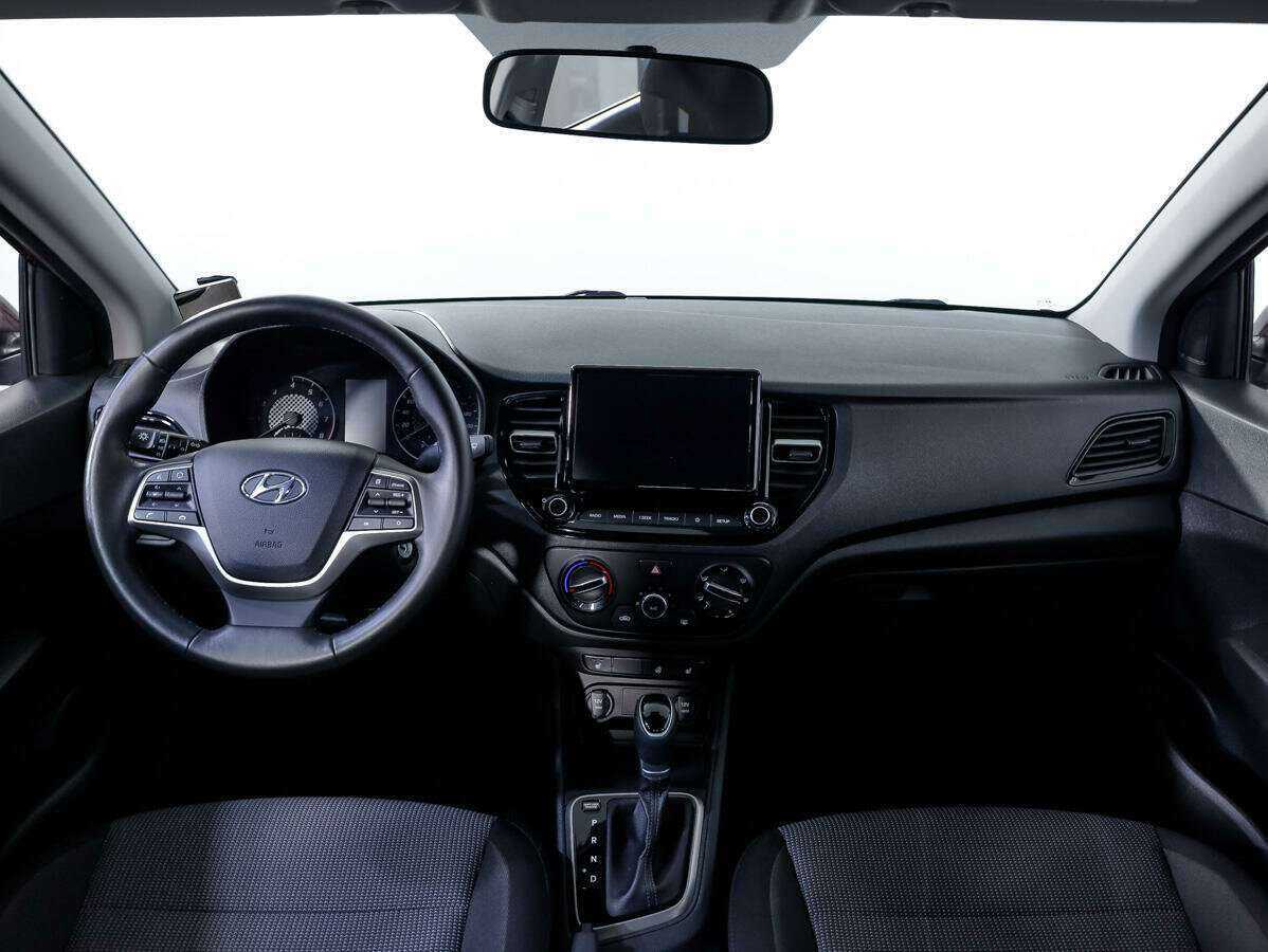 Hyundai Solaris б/у, 2021, Автоматическая. Фото: #9