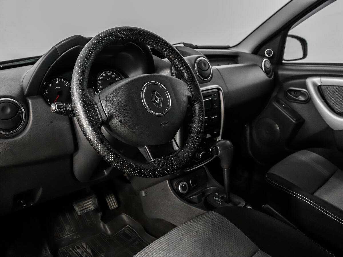 Renault Duster б/у, 2013, Автоматическая. Фото: #8